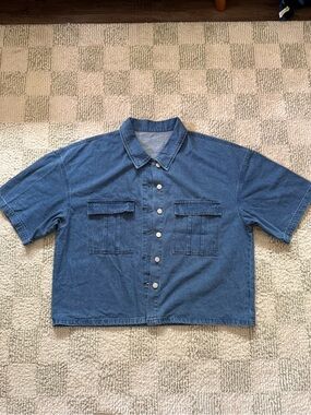 Women’s Short-Sleeve Denim Shirt Jacket - Blue
